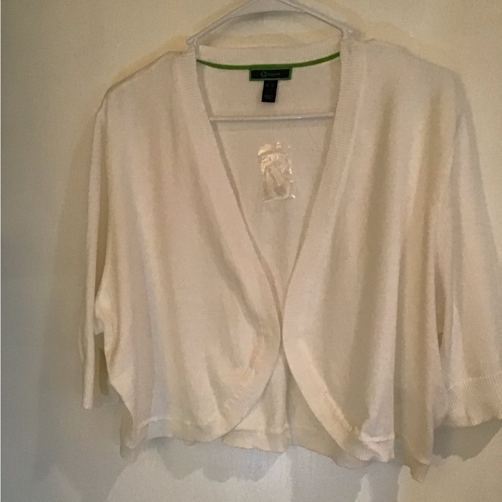 XL white shrug